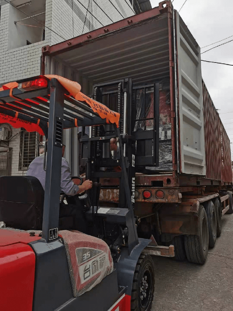 벨기에로의 원통형 배터리 팩 조립 라인 장비 전체 세트