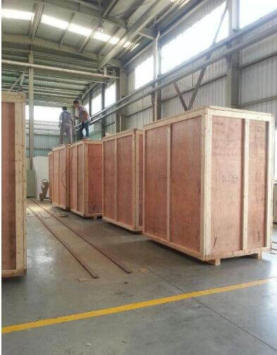 러시아의 정기 고객들이 다시 주문을 합니다.